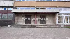 Калинина 13-3. Входная группа с фасада