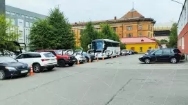 Санкт-Петербург, ул. Возрождения, 4-5. Парковка