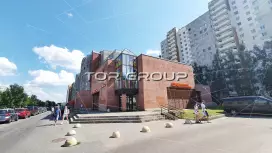 пр. Ленинский 95 к1-2. Фасад с угла