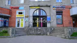 пр. Ленинский 95 к1-4. Дополнительный вход / выход