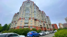 Луначарского 98к1-2. Фасад с угла