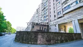 Морская набережная 15-2. Фасад с угла