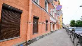 Чкаловский 54-3. Входная группа с фасада