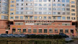 Граф Орлов корп. 7-3. Входная группа с фасада