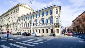 Марата 51-2. Фасад с угла