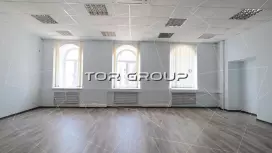 Аренда офиса 365 кв.метров, 1 этаж-97.Стандартное помещение