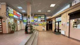 Нарвский 18-9. Лифтовой холл