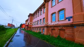 Митрофаньевское 10-2. Фасад с угла
