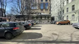 4 линия ВО 37-39-5. Парковка