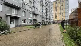 Московский пр. 73 к.4-2. Фасад с угла