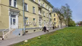 Народного Ополчения 211-2. Фасад с угла