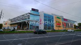 Европолис-2. Фасад с угла