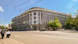 Тесла-2. Фасад с угла