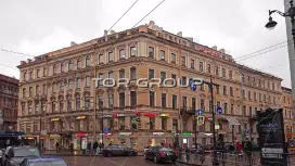 Невский пр.11-2. Фасад с угла