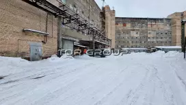 Шафировский 8-2. Фасад с угла