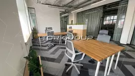 Аренда  500 кв.метров,  этаж-97.Стандартное помещение