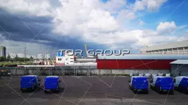 Александровской фермы 33-2. Фасад с угла