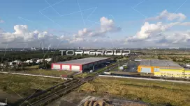 Логопарк  М10-2. Фасад с угла