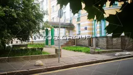Суворовский пр., 32-2. Фасад с угла