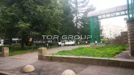 Суворовский пр., 32-2. Фасад с угла