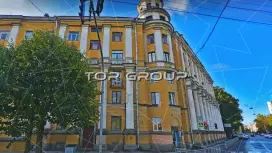 Рентгена 15/31-2. Фасад с угла