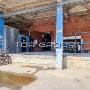 -2. Фасад с угла