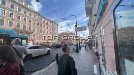 Литейный 64/78-2. Фасад с угла