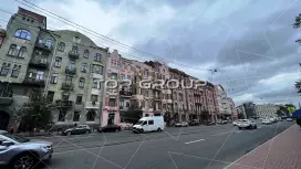 Добролюбова, 21А-2. Фасад с угла