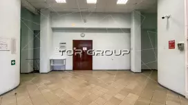 Невотон-3. Входная группа с фасада