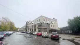 Кировский рынок-2. Фасад с угла