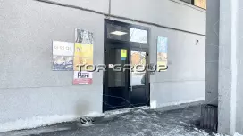 ЛОМО-3. Входная группа с фасада