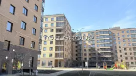 Рождественский квартал-5. Парковка
