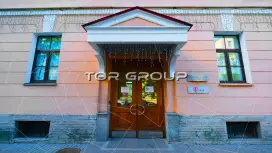 Елизаветинский-3. Входная группа с фасада