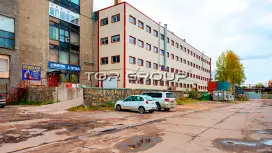 Тореза 68-2. Фасад с угла