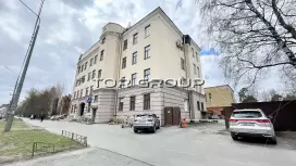 Озерки-2. Фасад с угла