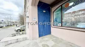 Озерки-3. Входная группа с фасада