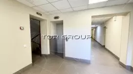 Гражданский 22-9. Лифтовой холл