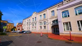 Кондратьевский-2. Фасад с угла