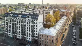 Дом у Каретного-2. Фасад с угла