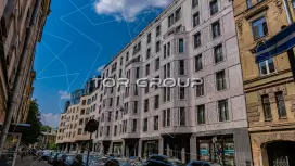 VEREN PLACE Советская-2. Фасад с угла