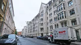 Русский дом-2. Фасад с угла