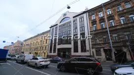 Полтавский-2. Фасад с угла