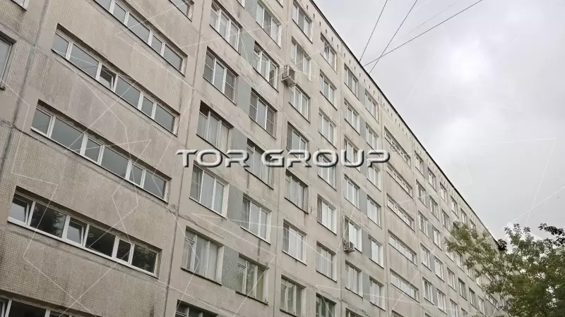 Дом на Науки, 12-2. Фасад с угла