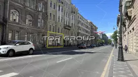Продается 169 метров на трафике Каменноостровского-2. Фасад с угла