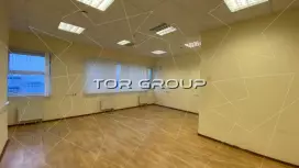 Аренда офиса 32,5 м2, одна комната-98. Фото объекта