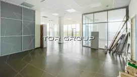 Панорамный офис 150 м&sup2;.КУ включено.От собственника-98. Фото объекта