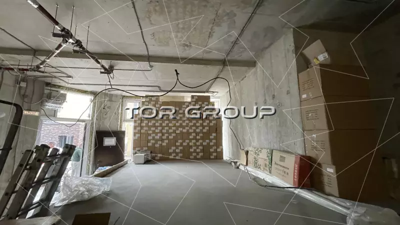 Продажа универсального помещения 88.3 кв.метров, 1 этаж-98. Фото объекта