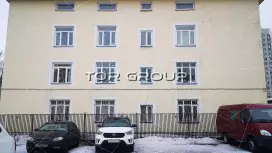 Продается здание 1706,7 метров-2. Фасад с угла