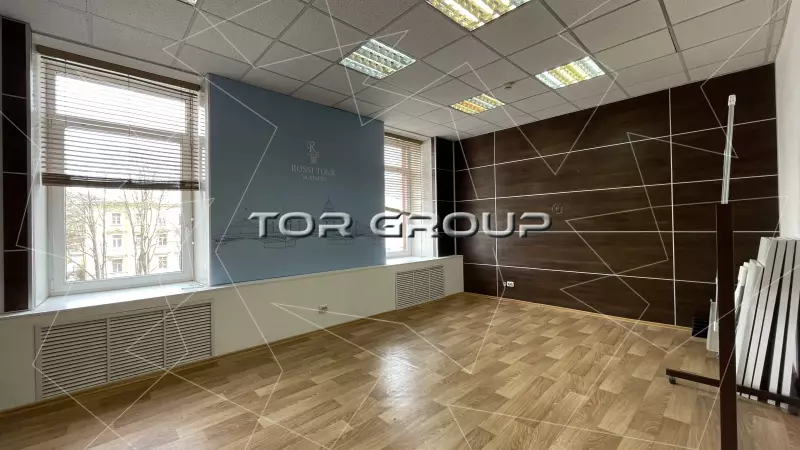 Офис 39 м2 с ремонтом, в центре-98. Фото объекта