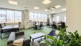 Офис 230 м2 с парковкой, видовой офис-98. Фото объекта